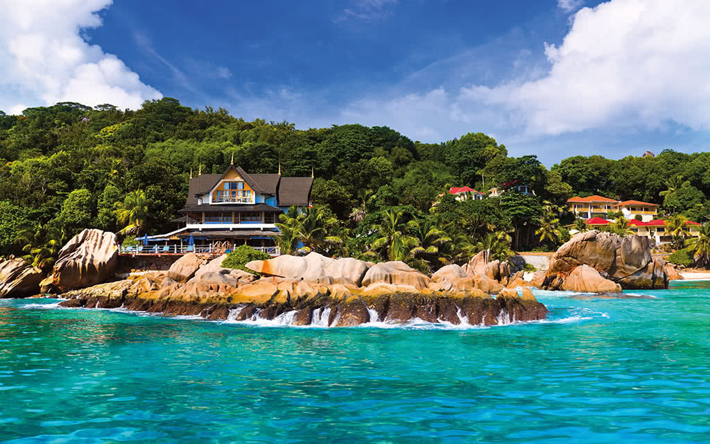 COMBINÉ 3 ILES : PRASLIN + LA DIGUE + MAHÉ Villas de Mer + Le Patatran + Cerf Island Resort 10 nuits