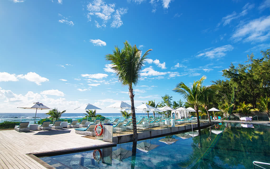 COMBINÉ 2 ILES : RÉUNION + ILE MAURICE Iloha Seaview Hôtel + Radisson Blu Poste Lafayette Resort & Spa 10 nuits ***