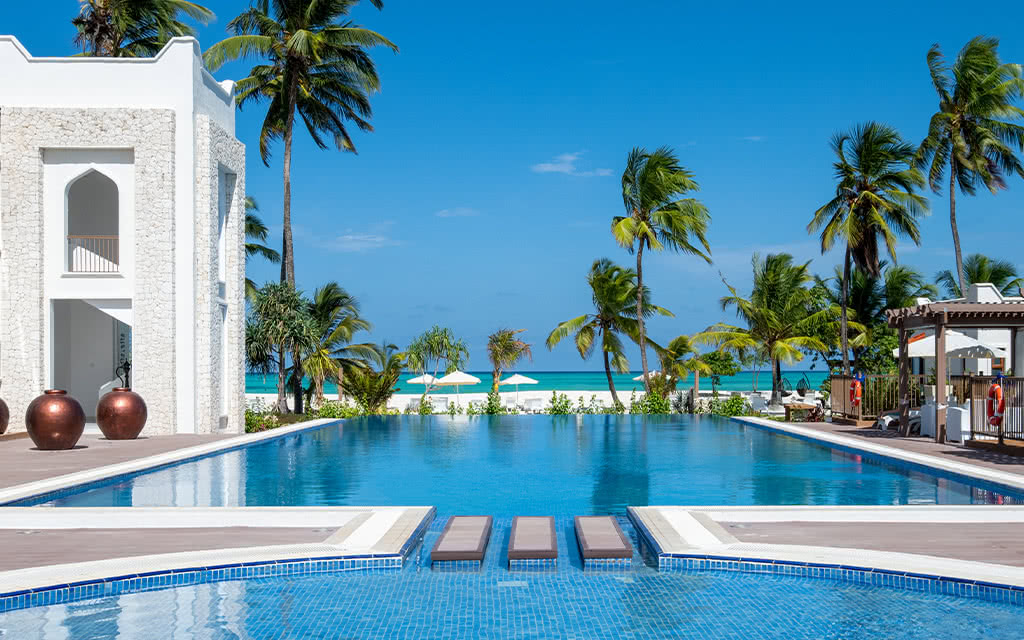 LUX Marijani *****